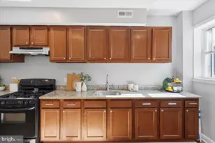 1321 Glyndon Ave, Baltimore, MD 21223 - Photo 15