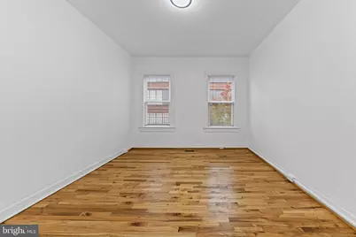 914 N Milton Avenue, Baltimore, MD 21205 - Photo 19