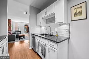 409 E Gittings St, Baltimore, MD 21230 - Photo 9