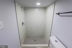 1318 N Spring St, Baltimore, MD 21213 - Photo 33