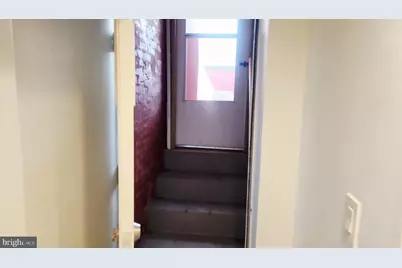 519 E 28th Street E, Baltimore, MD 21218 - Photo 21