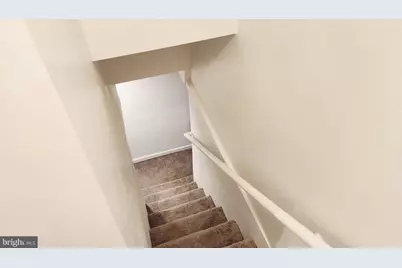 519 E 28th Street E, Baltimore, MD 21218 - Photo 27