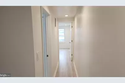 519 E 28th Street E, Baltimore, MD 21218 - Photo 41