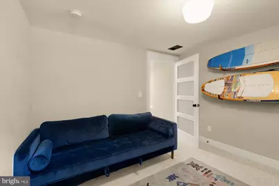 611 S Ellwood Avenue, Baltimore, MD 21224 - Photo 41