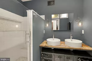 611 S Ellwood Ave, Baltimore, MD 21224 - Photo 27