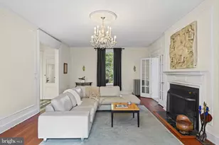 203 E 39th St, Baltimore, MD 21218 - Photo 7