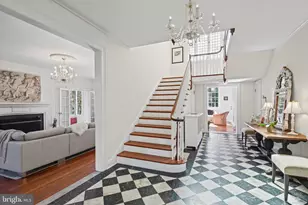 203 E 39th St, Baltimore, MD 21218 - Photo 3