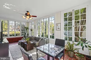 203 E 39th St, Baltimore, MD 21218 - Photo 9