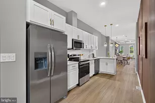 946 W Franklin St, Baltimore, MD 21223 - Photo 1