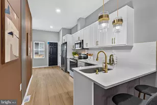 946 W Franklin St, Baltimore, MD 21223 - Photo 3