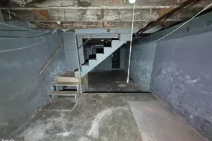 1832 Hope St, Baltimore, MD 21202 - Photo 9