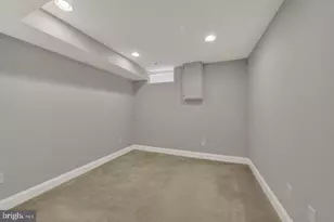813 S Robinson St, Baltimore, MD 21224 - Photo 21