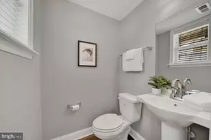 813 S Robinson St, Baltimore, MD 21224 - Photo 11