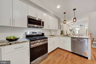 813 S Robinson St, Baltimore, MD 21224 - Photo 9
