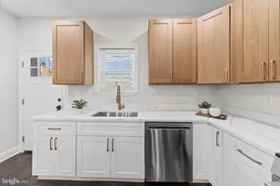2013 Barclay St, Baltimore, MD 21218 - Photo 13