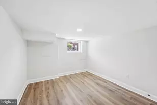 702 N Lakewood Ave, Baltimore, MD 21205 - Photo 21