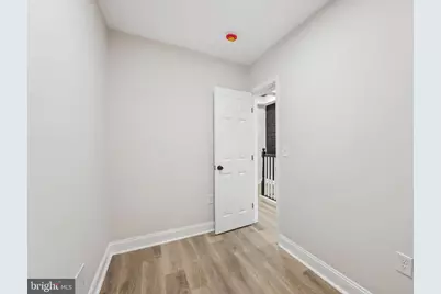 702 N Lakewood Avenue, Baltimore, MD 21205 - Photo 11