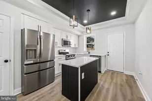 702 N Lakewood Ave, Baltimore, MD 21205 - Photo 7