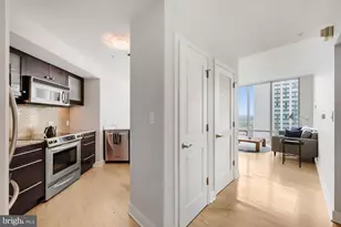 675 President St, Baltimore, MD 21202 - Photo 3