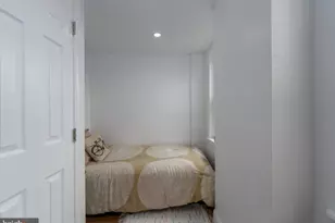 433 W 23rd St, Baltimore, MD 21211 - Photo 17