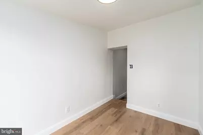 443 W 23rd Street, Baltimore, MD 21211 - Photo 29