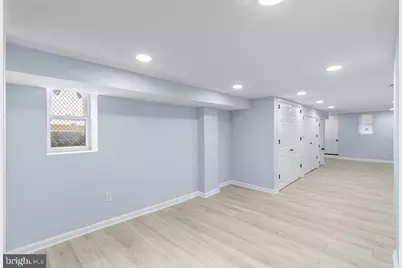 4024 Woodridge Road, Baltimore, MD 21229 - Photo 11