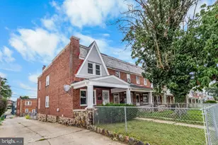 4024 Woodridge Rd, Baltimore, MD 21229 - Photo 1
