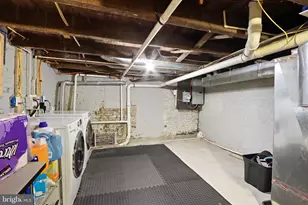 4327 Falls Rd, Baltimore, MD 21211 - Photo 25