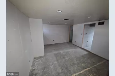 5210 Saybrook Road, Baltimore, MD 21206 - Photo 15