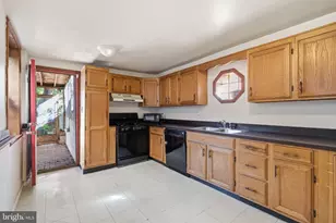 331 S Ann St, Baltimore, MD 21231 - Photo 9