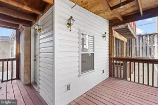 2204 Cambridge St, Baltimore, MD 21231 - Photo 21