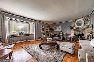 4406 Buena Vista Ave, Baltimore, MD 21211 - Photo 3