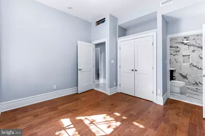 1100 W Lafayette Avenue #1, Baltimore, MD 21217 - Photo 11