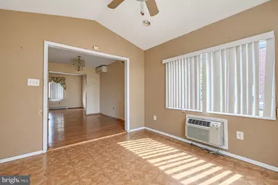 5614 Groveland Avenue, Baltimore, MD 21215 - Photo 3