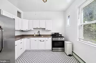 3839 Wilkens Ave, Baltimore, MD 21229 - Photo 11
