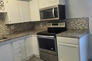 6711 Park Heights Ave, Baltimore, MD 21215 - Photo 11
