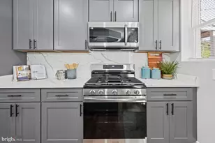 3205 Leighton Ave, Baltimore, MD 21215 - Photo 13