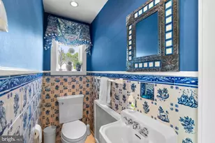 322 St Dunstans Rd, Baltimore, MD 21212 - Photo 15
