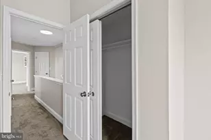 700 N Lakewood Ave, Baltimore, MD 21205 - Photo 11