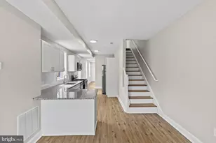 700 N Lakewood Ave, Baltimore, MD 21205 - Photo 3