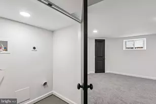 3700 Chatham Rd, Baltimore, MD 21215 - Photo 17