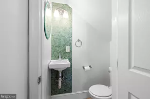 1100 S East Ave, Baltimore, MD 21224 - Photo 15