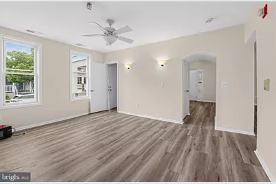 4801 Crowson Avenue, Baltimore, MD 21212 - Photo 9