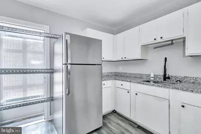 932 W Franklin Street, Baltimore, MD 21223 - Photo 9