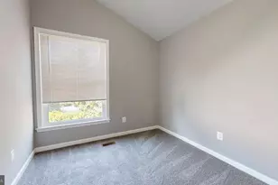 2573 Francis St, Baltimore, MD 21217 - Photo 15