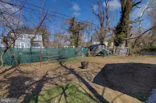 2924 Virginia Ave, Baltimore, MD 21215 - Photo 37