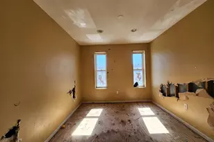 2022 Eagle St, Baltimore, MD 21223 - Photo 17
