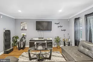 1109 Wildwood Pkwy, Baltimore, MD 21229 - Photo 15