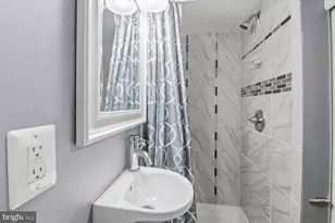 1109 Wildwood Pkwy, Baltimore, MD 21229 - Photo 23