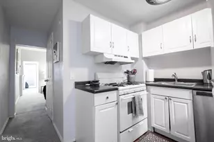 3452 Elm Ave, Baltimore, MD 21211 - Photo 5
